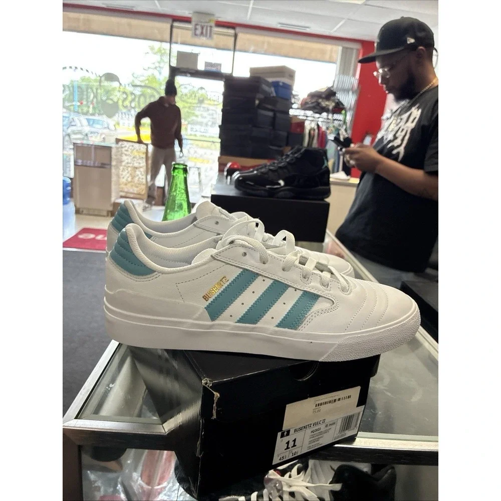 Adidas Busenitz Vulc II Mens US 11 White Preloved Blue Gold HQ2022 Sneakers